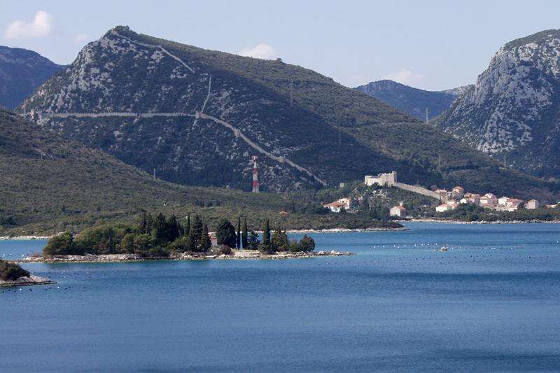 Malostonski zaljev