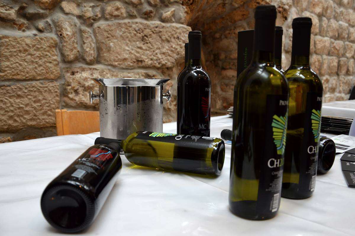 Naranče i vino u Luži