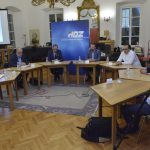 FOTO Okrugli stol o sportu: Dubrovnik bi trebao imati 3 bazena i objekte pristupačne javnosti! 16 hdz tribina 16
