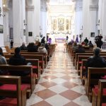 Grad opustio, ljudi se privikavaju na nove okolnosti 20 katedrala006