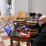 Grad opustio, ljudi se privikavaju na nove okolnosti 24 katedrala014