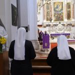 Grad opustio, ljudi se privikavaju na nove okolnosti 25 katedrala017