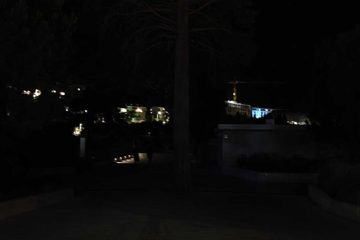 plaza u uvali lapad nocna 1